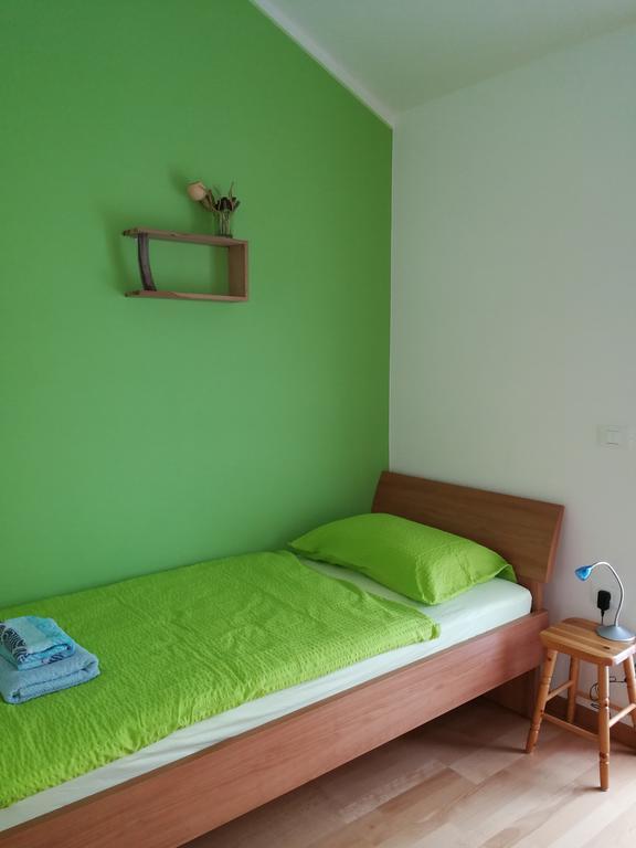 Hisa Kranjc Apartment โคบาริด ภายนอก รูปภาพ