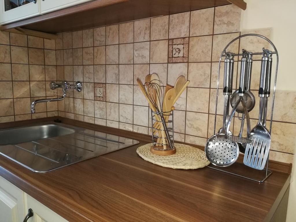Hisa Kranjc Apartment โคบาริด ภายนอก รูปภาพ