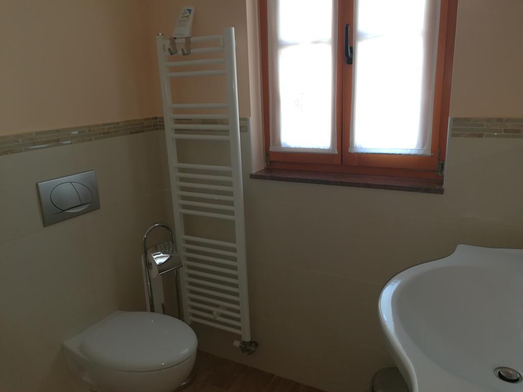 Hisa Kranjc Apartment โคบาริด ภายนอก รูปภาพ