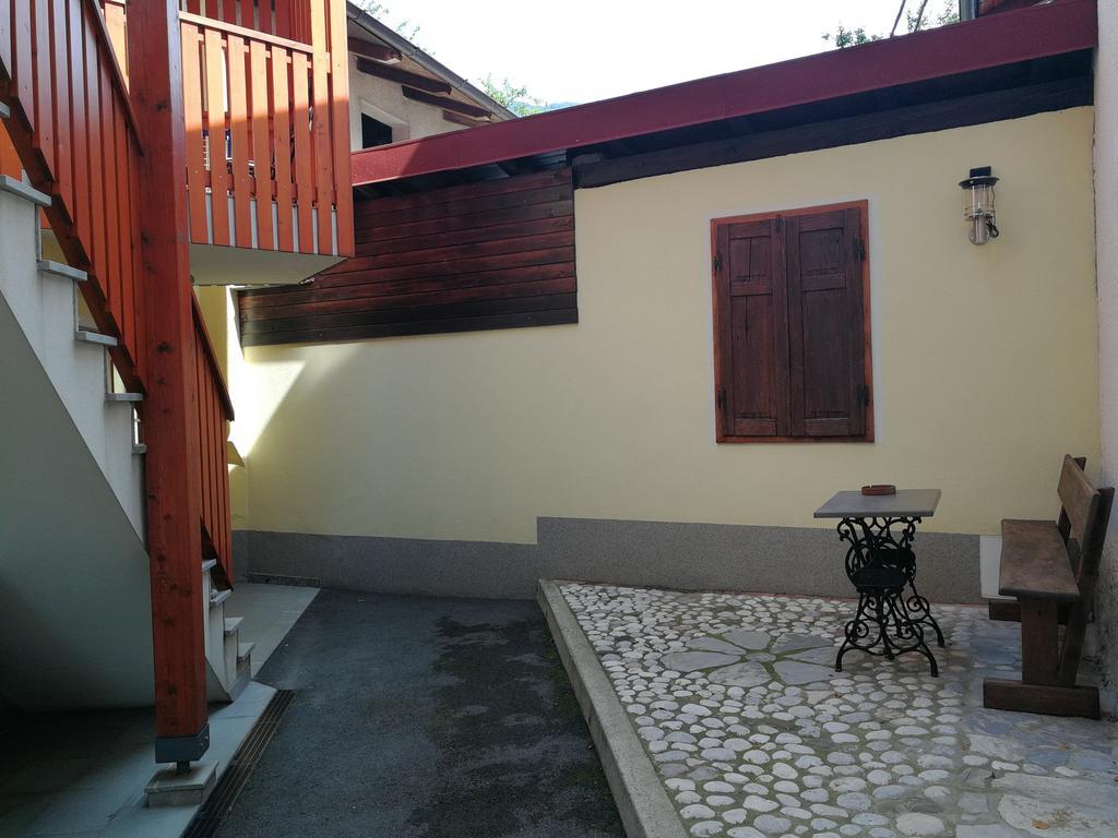 Hisa Kranjc Apartment โคบาริด ภายนอก รูปภาพ
